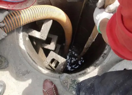 专业疏通管道化粪池